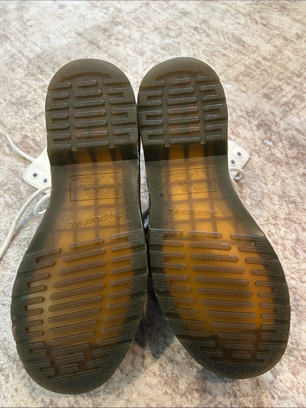Dr. Martens White Leather Lace-Up Boots size 7 - Picture 7 of 9